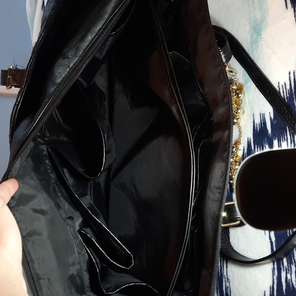 Joy and Iman Quilted Tote bag - Picture 5 of 7